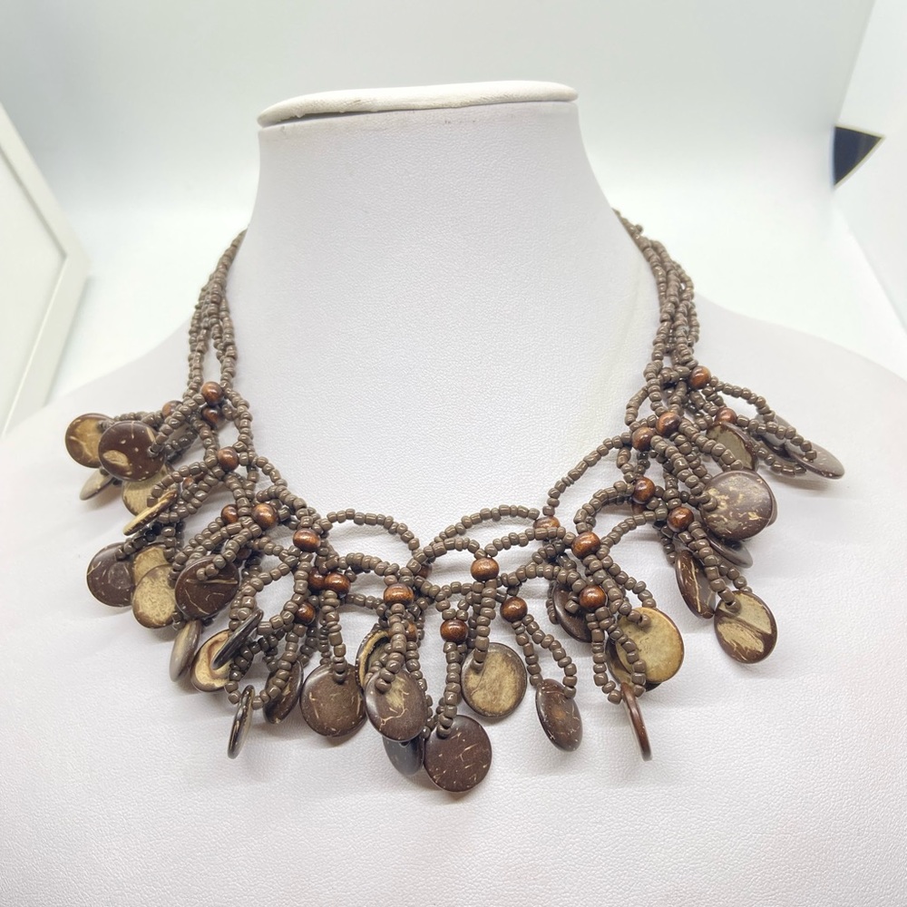 Wood necklace